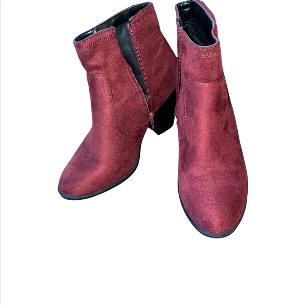 Ankle Boots.